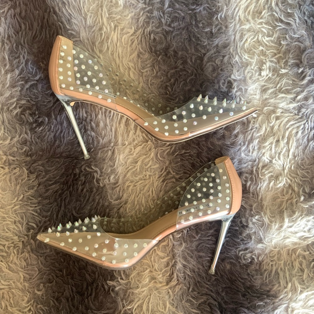 Steve Madden Tolima Studded Clear Heel size 6.5 new